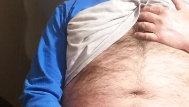 A Quick with a Big Cumshot to Sleep Better!
