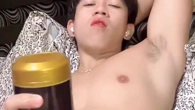 Pinoy with Big Dick Trying Dildo