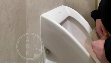 Caught the Guy Pissing in the Next Urinal