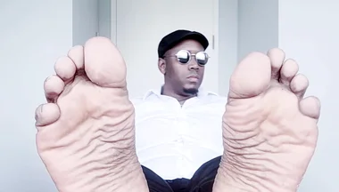 Male Soles in the Office (3 (2026)
