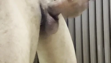 Dancing Jerking Entertainments for You, a Most Watch