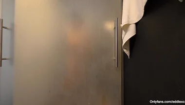 Twink in the Shower