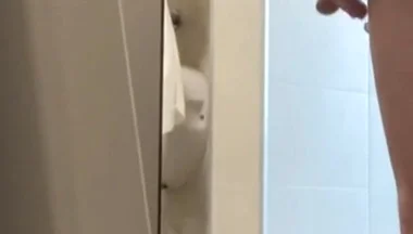 Helping Hand in Public Toilets - Almost Caught