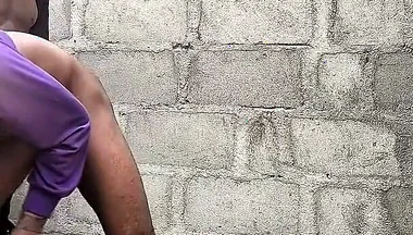 When the Homie Is Fine Asf and Gives You the Ass on the Low on Outdoor