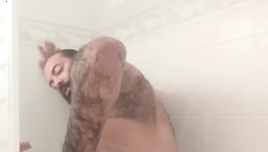 Care to Help Stepdaddy Get Those Hard to Reach Places?