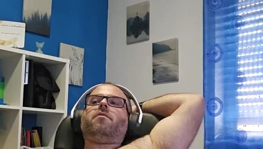 Quick Phone Wank