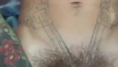 Tattooed Jerking off and Cumming Yummy
