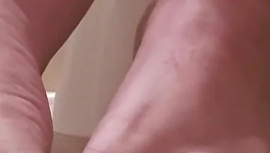 Stepdaddy Bear Jerks off
