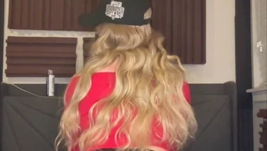 Blonde Big Butt CD Solo