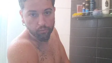 I Did My First Live Stream in the Shower and Received Compliments
