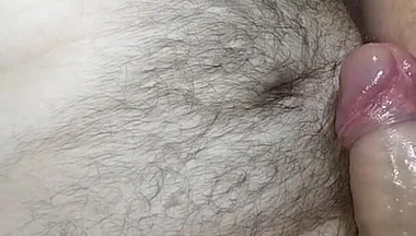 I'm Masturbating and Cum to My Hairy Belly