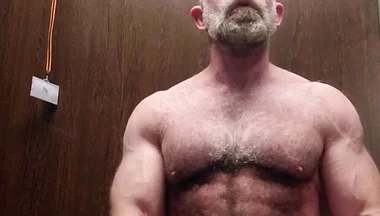 Hairy Stepdaddy Solo in Lockerroom