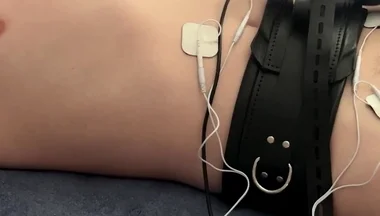 Twink Slave Gets Strapped to Bed on Edge-o-matic