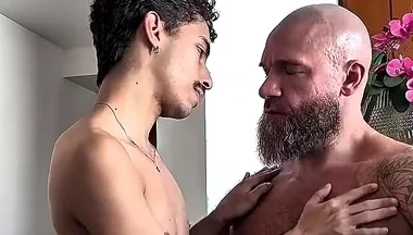 Feet, Big White Cock, Raw Sex and Size Differences with a Sexy Russian Bear