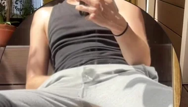 Amateur Boy Wets His Grey Sweatpants