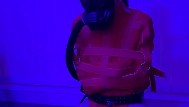 Straitjacket Twink Milked on the Kneeler