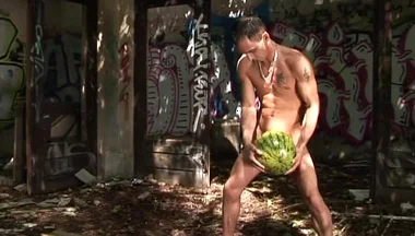 Fruity Hump