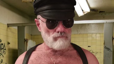 Pipedad Is a Nipple Pig