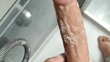 Jerking Big Cock in Shower, Cream Baths Cock and Squirting on Feet
