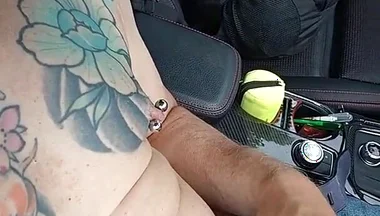 Sls-frank I Masturbate in the Car and Wait for Punters to Blow Them