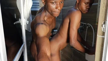 Bathroom Marathon Fuck