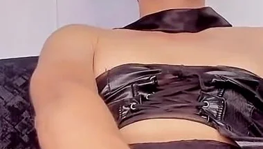 Sissy Ken Feels Beautiful, and Shows Her Big Ass on Camera Online