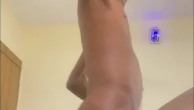 He Cam to Visit His Boyfriend and Fucked by Housekeeper