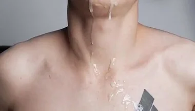 Twinks Have Fun, Suck Dicks and Cum on Camshow