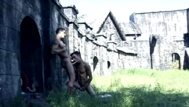 Young Hung Muscle Stud Pounds His Lover Anal Outdoors and Shoots a Thick Cumshot