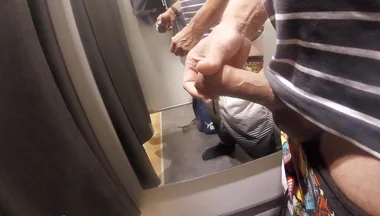 Jerk off in Locker