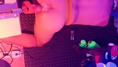 Machine Gaping Pup's Hole