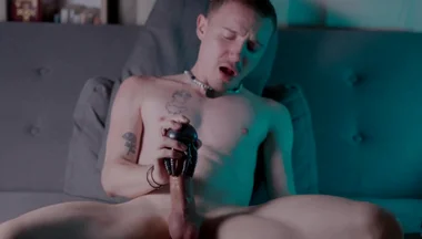 Hard Cock Meets Vibrating Toy On The Couch