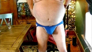 Verbal Jerk and Cum Shot!
