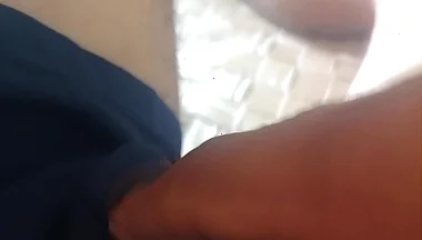 Look Guys How I Am Shaking My Penis Firmly and Pulling Out the Water