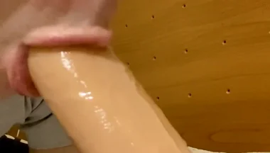 I love my new realistic dildo!