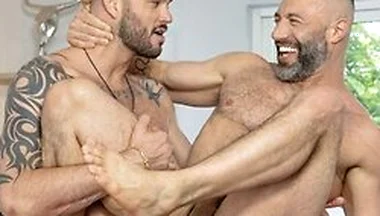 Cole Conners And Cliff Jensen In Hunk Strangers Hook Up At An Open House