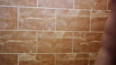I Made a Video in the Toilet While Taking a Shower.