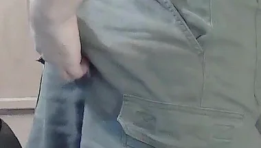 Hot Stud Goes Commando During Leg Day