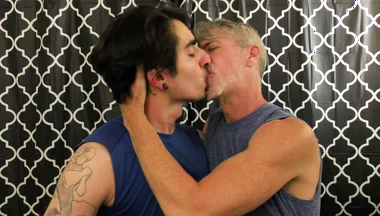 Hot Gay Kissing with Johnny & Richard