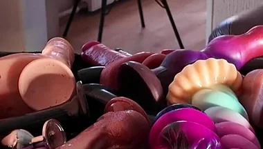 21 Dildos Came Out of My Ass