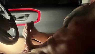 Car Masturbate and Cum