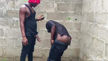 Bend Ebony Creamy Bussy in an Uncompleted Building