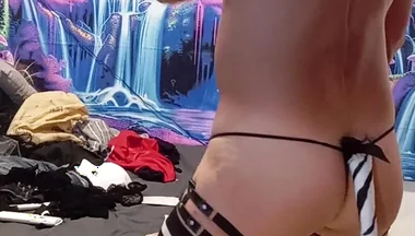 Sexy Traveti Masturbates and Squirts