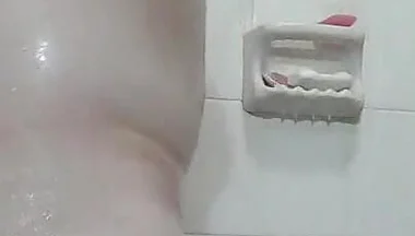 Muscular Stud Showers During a Stripchat Group Show