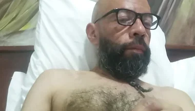 Racing Cock Deepthroat Wild, No Hesitation