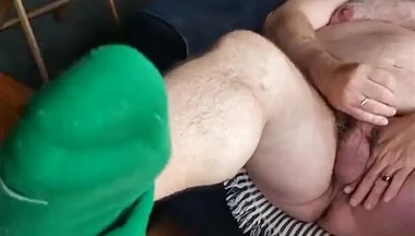 Bear Jerks off in Green Socks