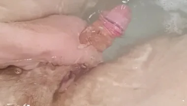 Bellend Out in Bathtub