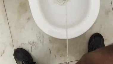 Security Guard on the Shopping Bathroom Pissing and Looking for Fun