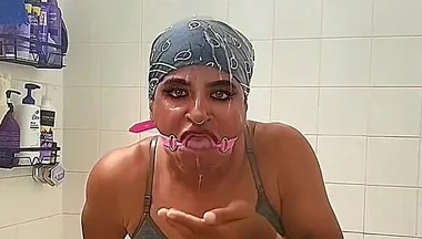 Kris Reelz - Self Face Spit,agagging on a Mouth Ring