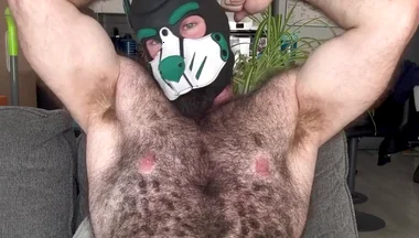 Pups Pits Are Extra Ripe Today